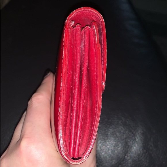 LV Vernis Wallet - Picture 5 of 13